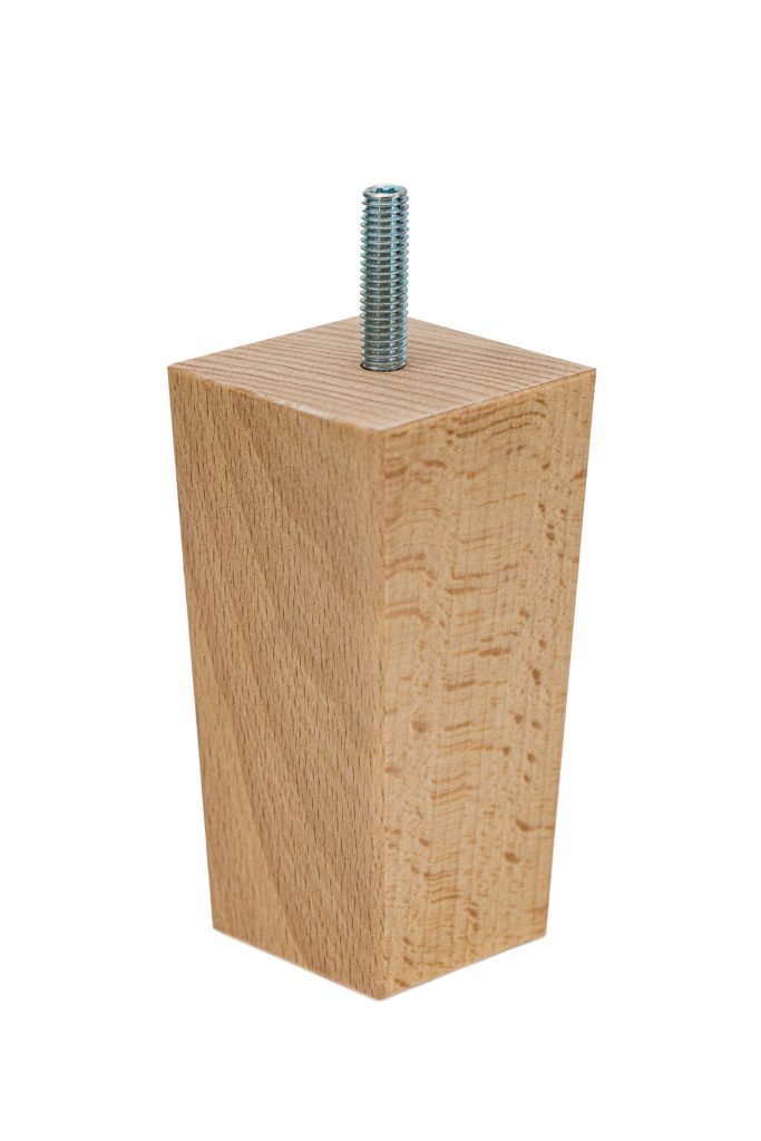Drewniana noga meblowa z drewna bukowego, o kształcie piramidy, w kolorze naturalnym